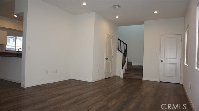 Building Photo - 416 N Dalton Ave