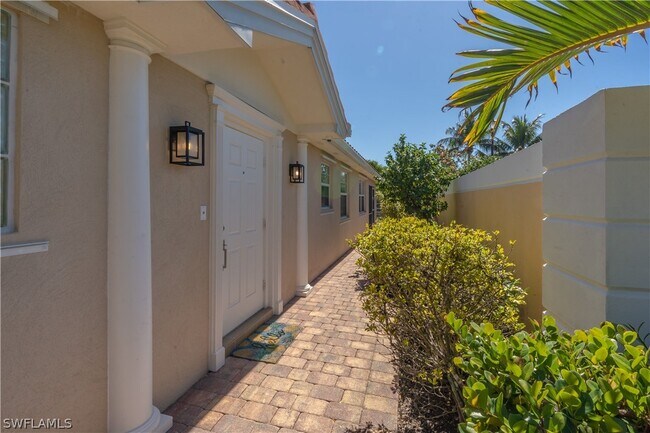 Building Photo - 7848 Ionio Ct