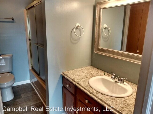 Building Photo - 3 br, 4 bath House - 933 N New St