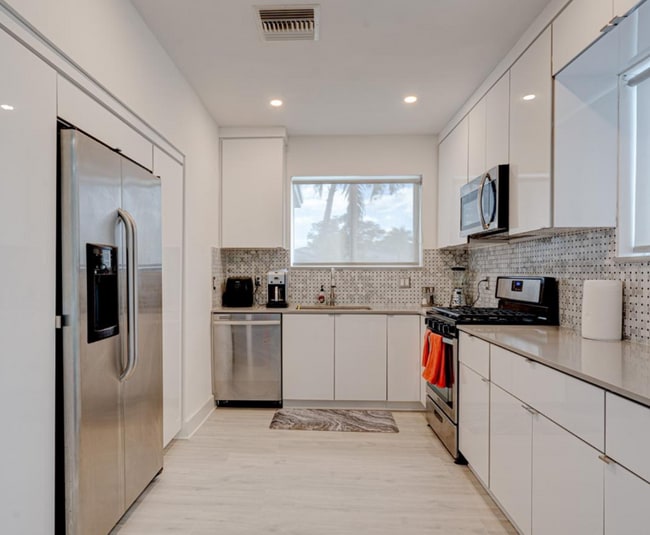 Foto del edificio - 7528 Buccaneer Ave