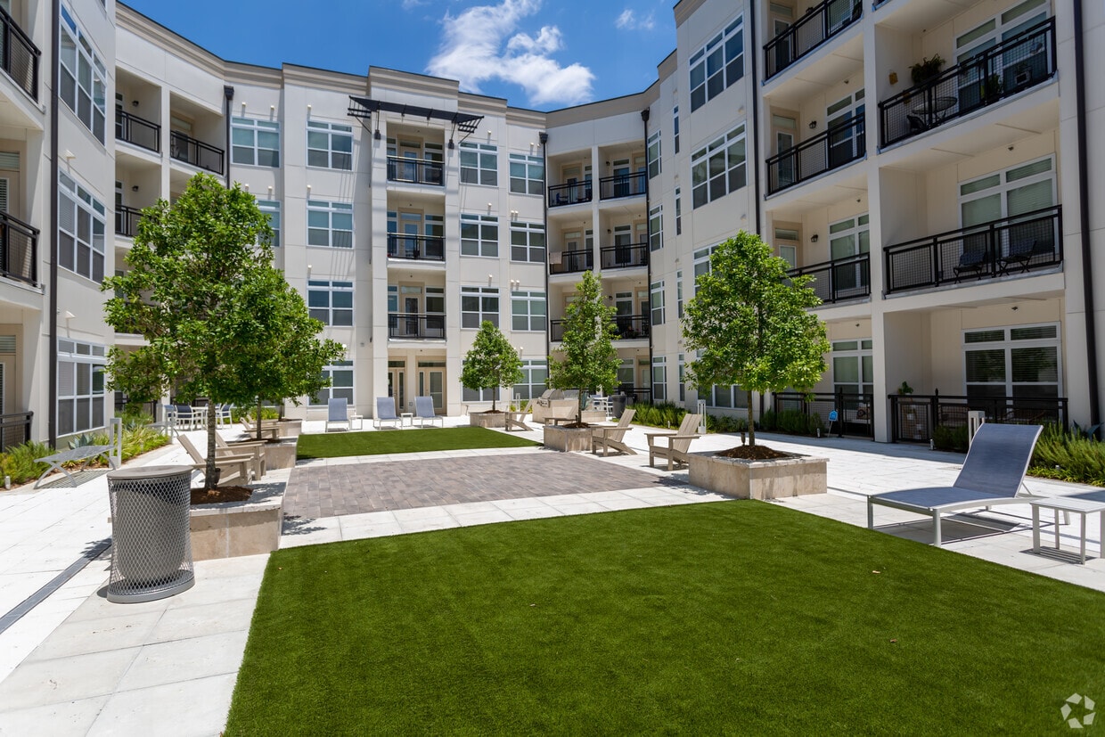 The Heron Downtown Apartments Baton Rouge, LA