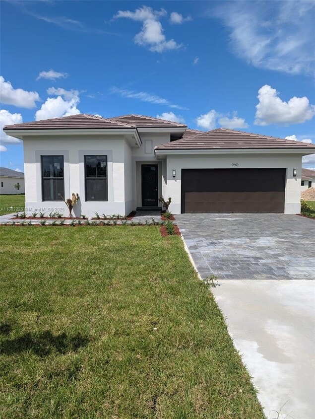 Foto principal - 19565 SW 325th St