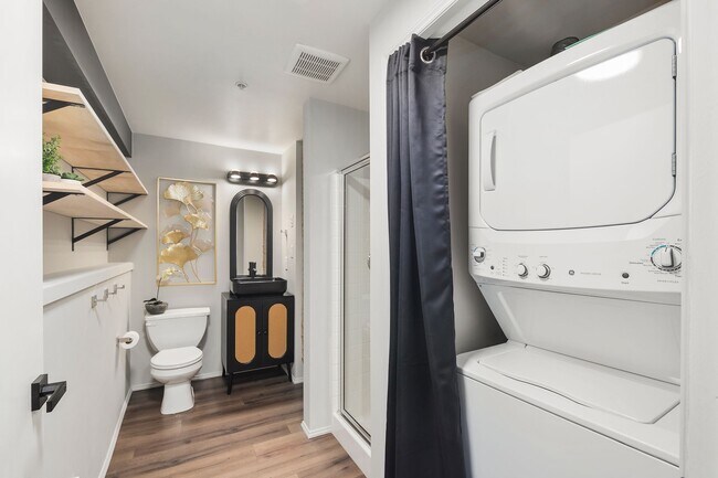 Foto del edificio - 9301 Linden Ave N