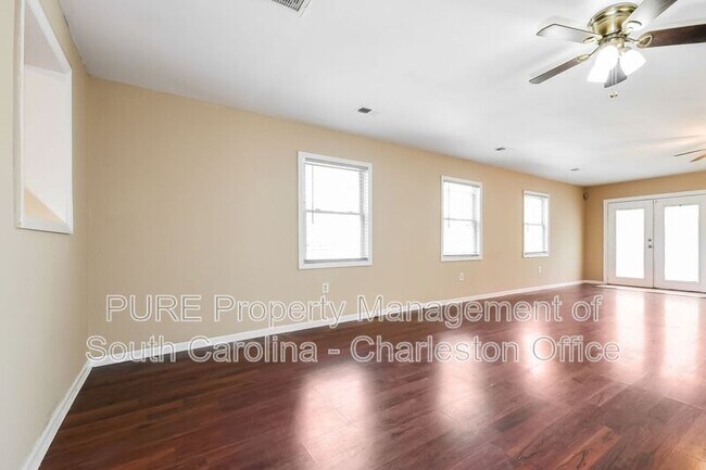 Building Photo - 6088 Bears Bluff Rd