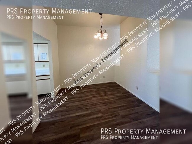 Foto del edificio - 7701 S Heather Dr