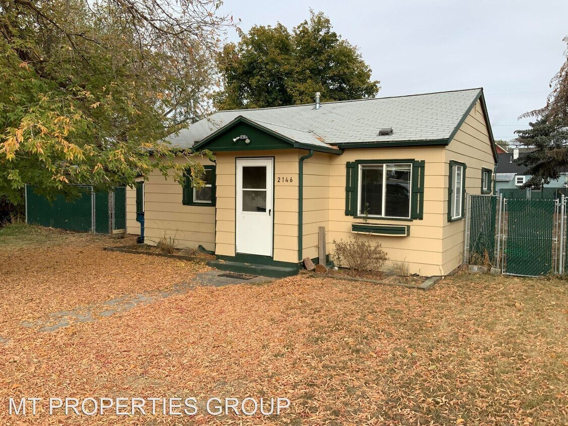 2 br, 1 bath House 2146 W Central Ave House Rental in Missoula, MT