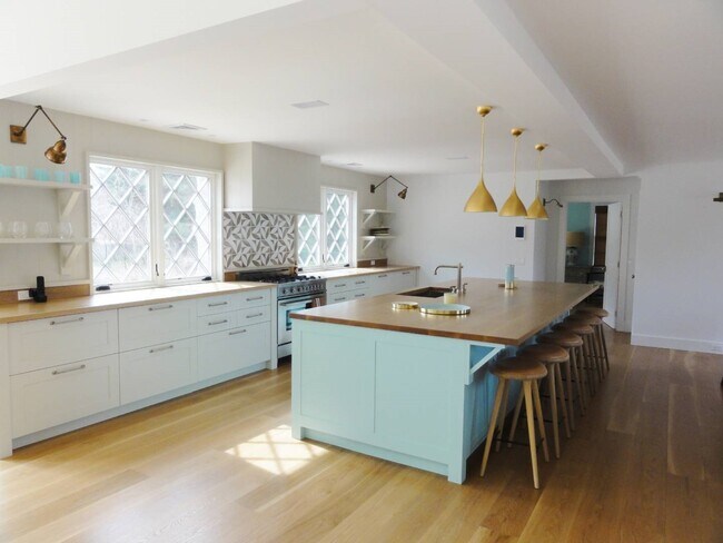 Foto del edificio - 75 Mill Hill Ln