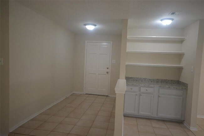Building Photo - 13519 Greywood Dr