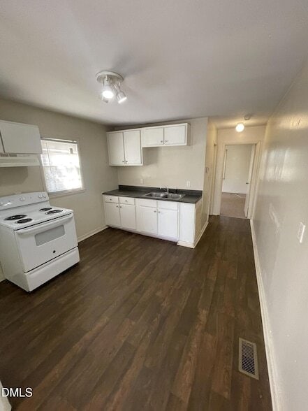 Building Photo - 1007 Tipton St