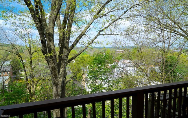 Foto del edificio - 65 S Franklin St