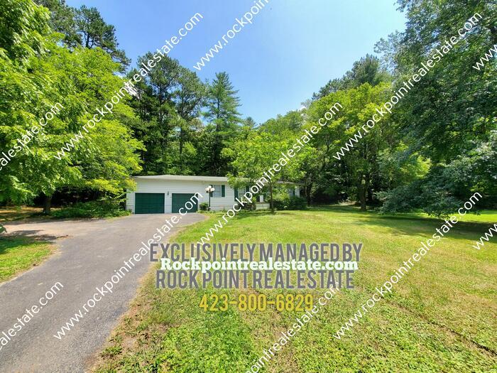 Primary Photo - Charming Home with Lots of Updates!