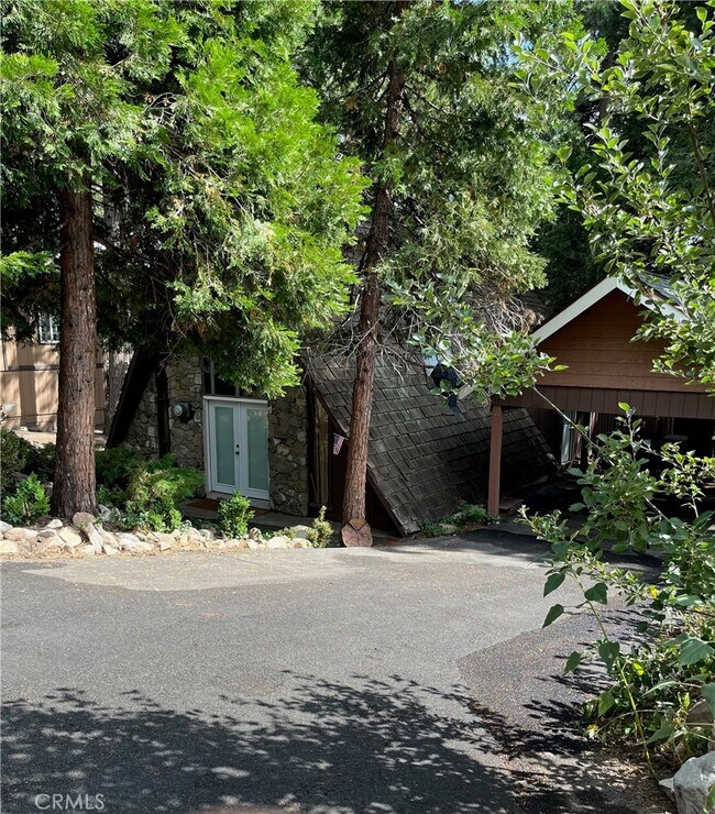 Foto del edificio - 31501 Pleasant Dr