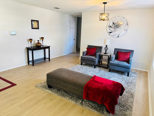 Foto del edificio - 12803 Capri