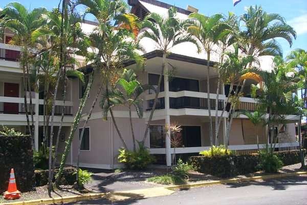 Foto principal - Hilo Village Apartments