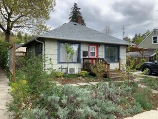 Building Photo - 2271 Emerald St