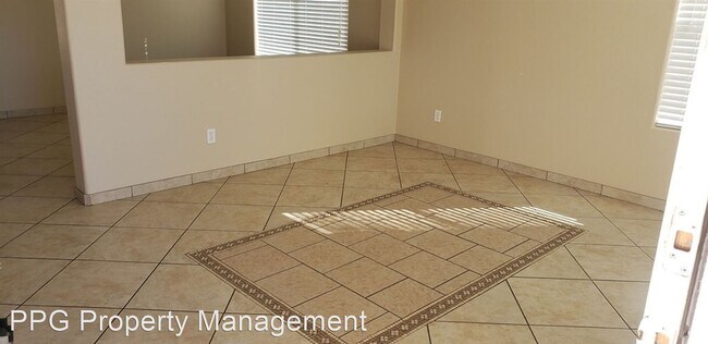 Foto del edificio - 4 br, 2.5 bath House - 7208 W Crown King Rd