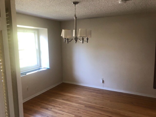 Dining Room - 3426 Lama Ave