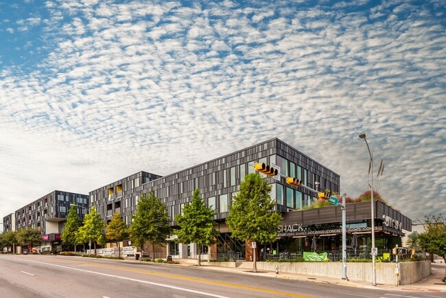 Lamar Union Luxury Apartments Exterior Photo - Lamar Union