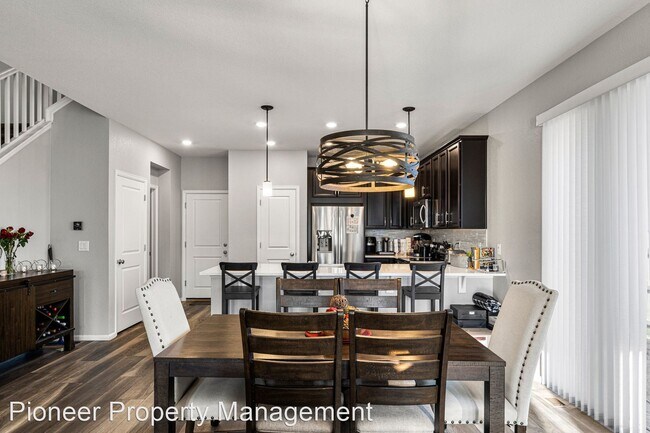 Foto del edificio - 3 br, 2.5 bath House - 5702 N Galena St