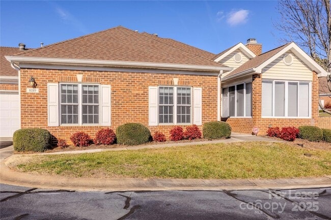 Foto del edificio - 8189 Windsor Ridge Dr