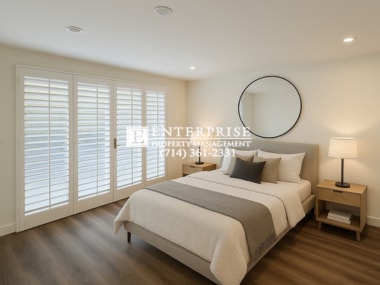 Building Photo - 3BR, 2BA Spacious and Bright Home Offers S...
