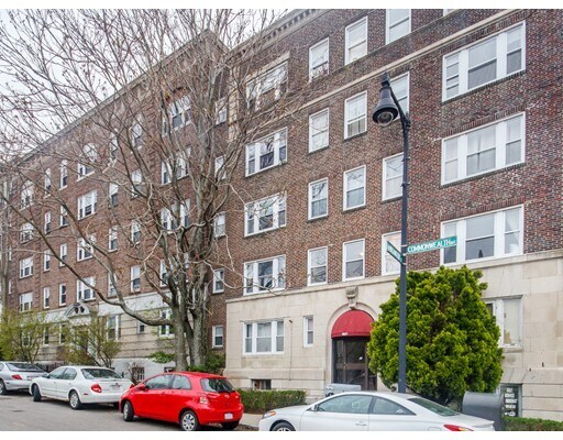 Building Photo - 1607 Commonwealth Ave