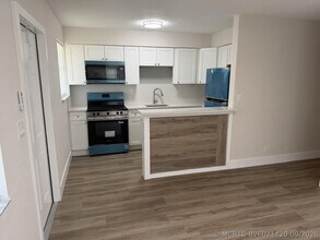 Building Photo - 2723 Griffin Rd
