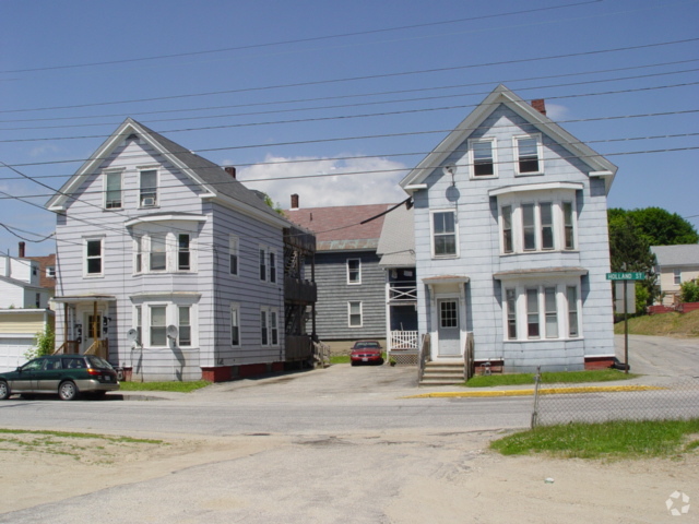 Building Photo - 156 Holland St