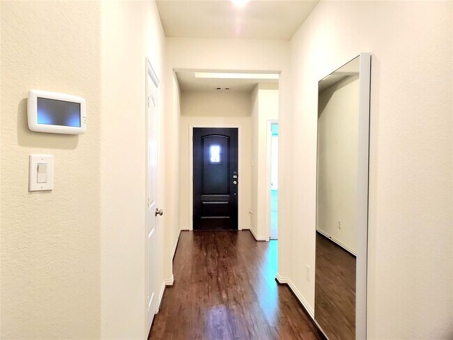 Building Photo - 4639 Sequoia Echo Dr