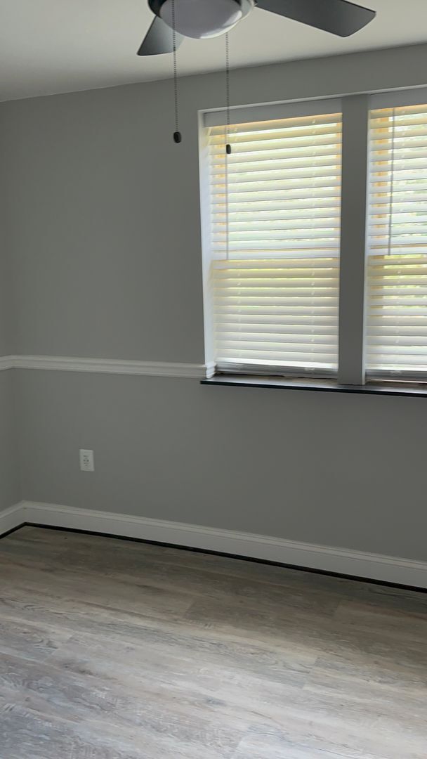 Foto del edificio - 2848 Edgecombe Cir S