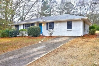 Building Photo - 4624 Wesley Dr