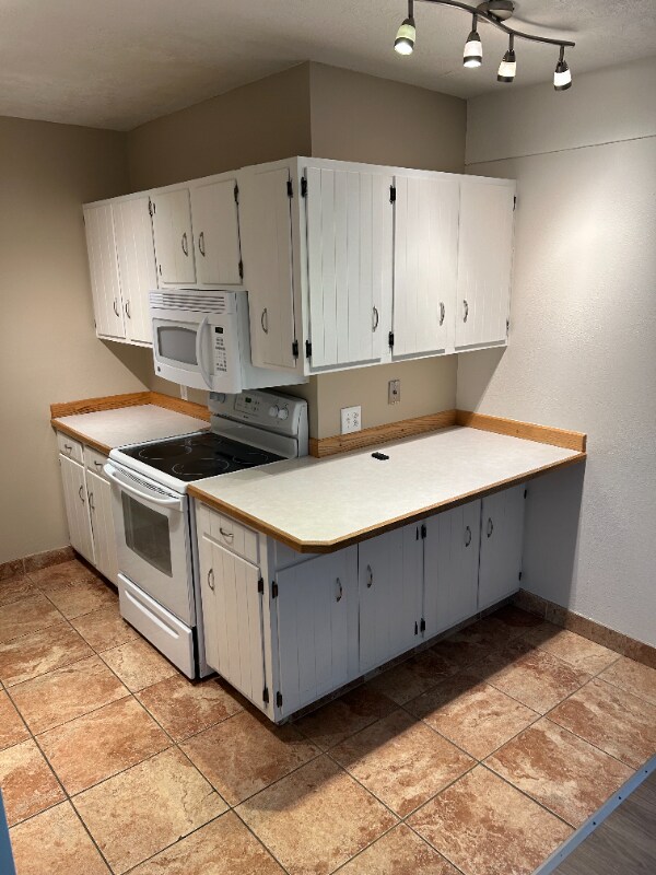 Foto del edificio - 300 14th Ave S