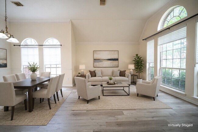 Foto del edificio - 4503 Oak Valley Dr