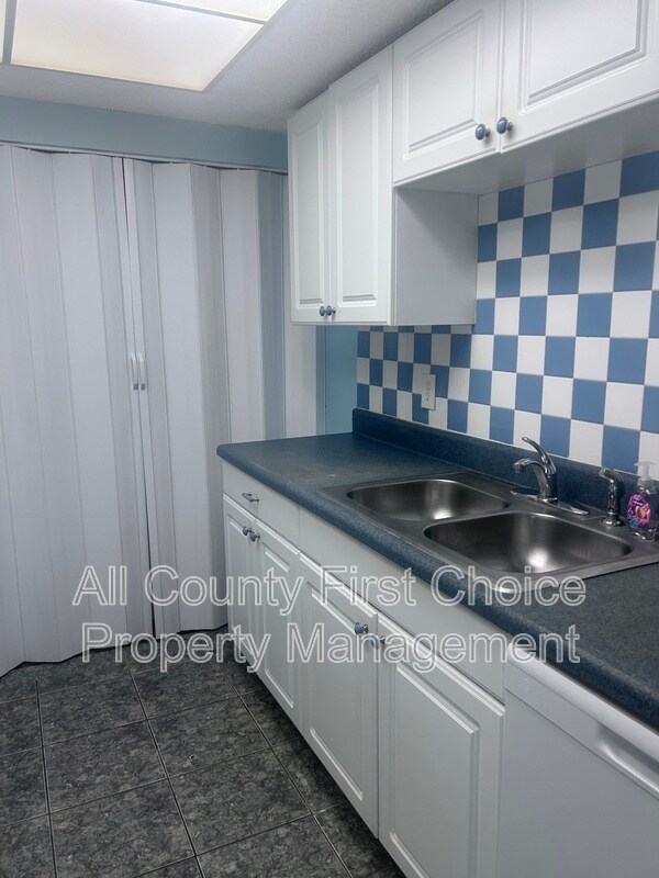 Foto del edificio - 11415 8th Way N