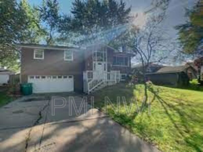 Foto principal - 6939 W 85th Ave