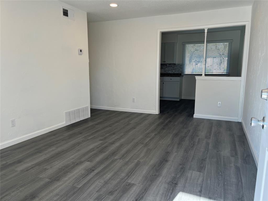 Building Photo - 1409 Mcdonald Dr
