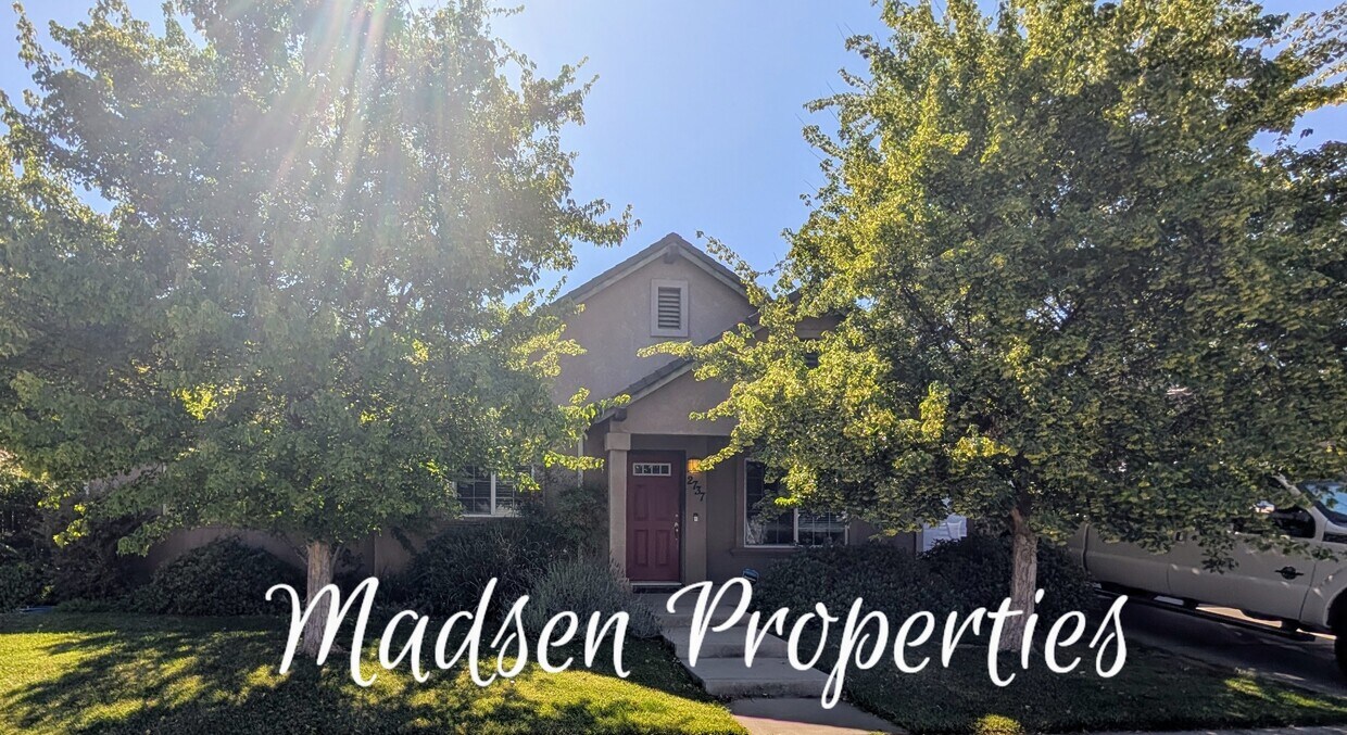 Foto principal - 2737 Manning Ave