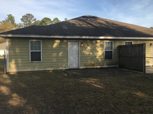 Building Photo - 141 Westcott Ln