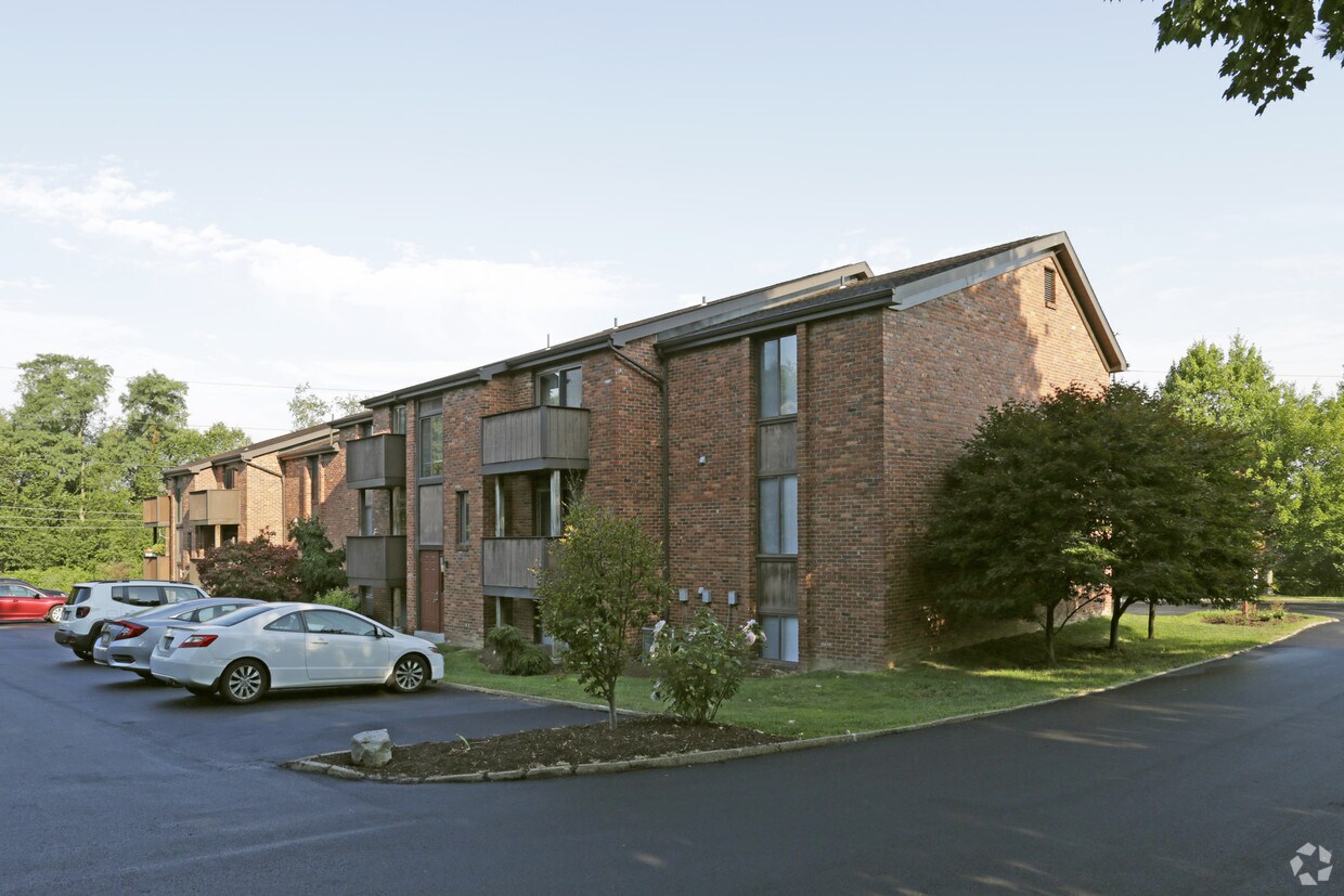Foto principal - Rusty Hollow Apartments