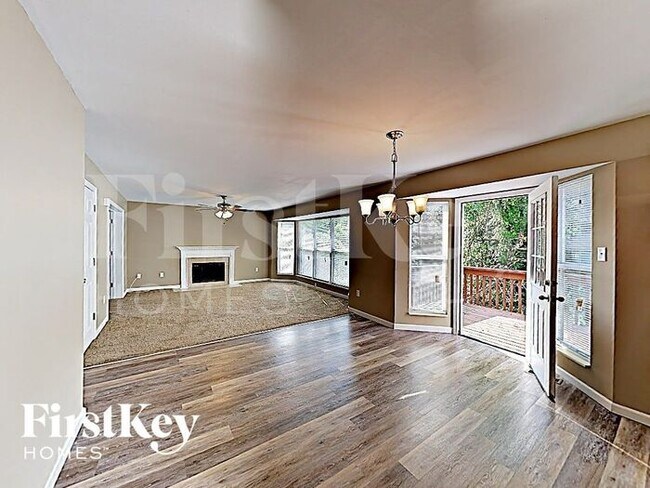 Foto del edificio - 13054 Mystic Bend Ln