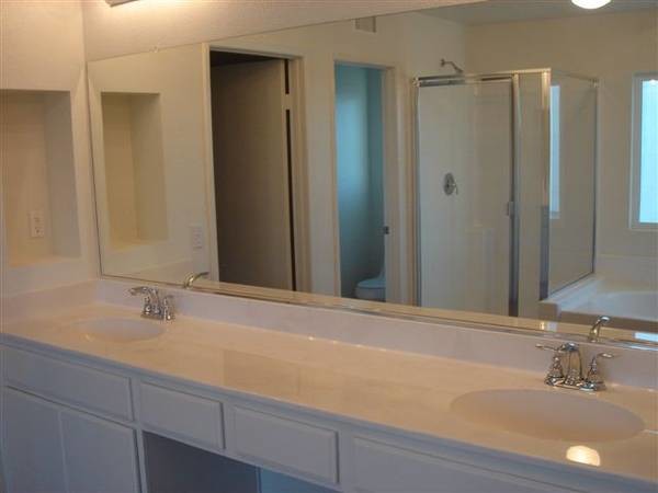 Building Photo - 200 Cahuilla Dr