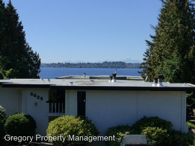 Building Photo - 6627 Lakeview Dr