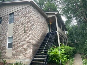 Building Photo - 1101 Washington Ct