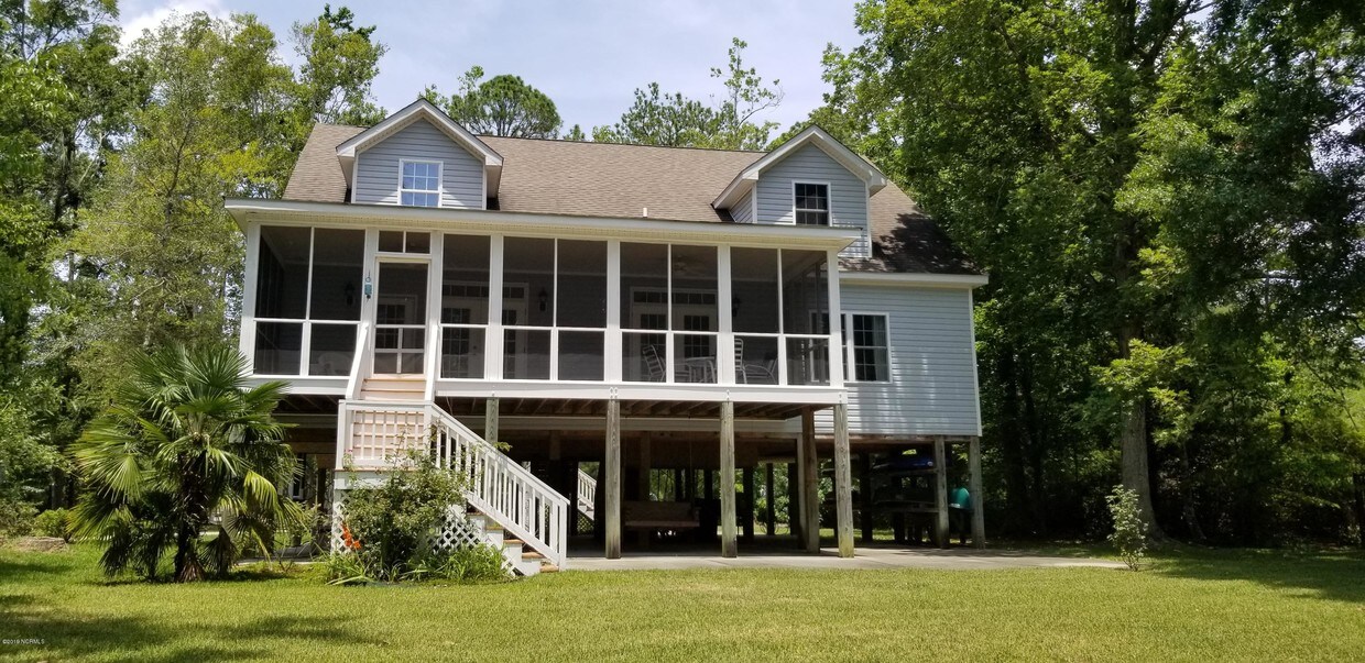 606 Windward Dr, Oriental, NC 28571 House Rental in Oriental, NC