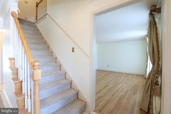 Foto del edificio - 8519 Electric Ave