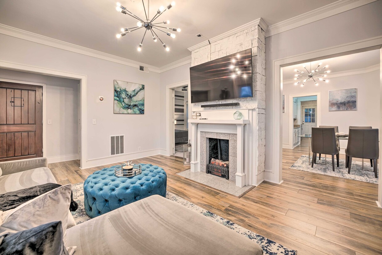 Foto principal - 1005 E Long St