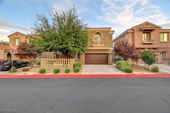 Building Photo - 11821 Luna Del Mar Ln