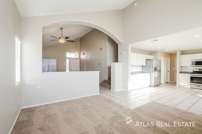 Foto del edificio - 4367 Sunrise Shores Ave
