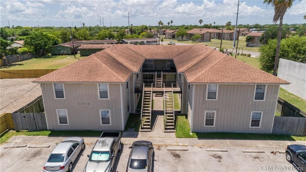 Foto principal - 4727 Greenwood Dr