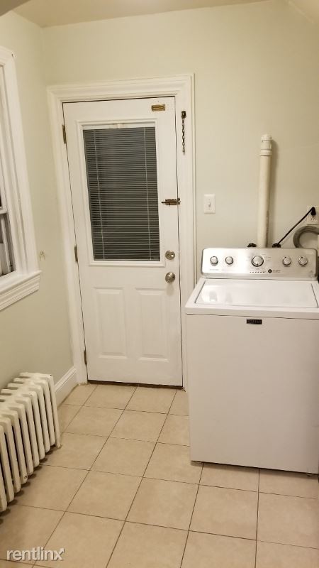 Foto del edificio - 1 br, 1 bath Apartment - 4898 Sheriff Road NE